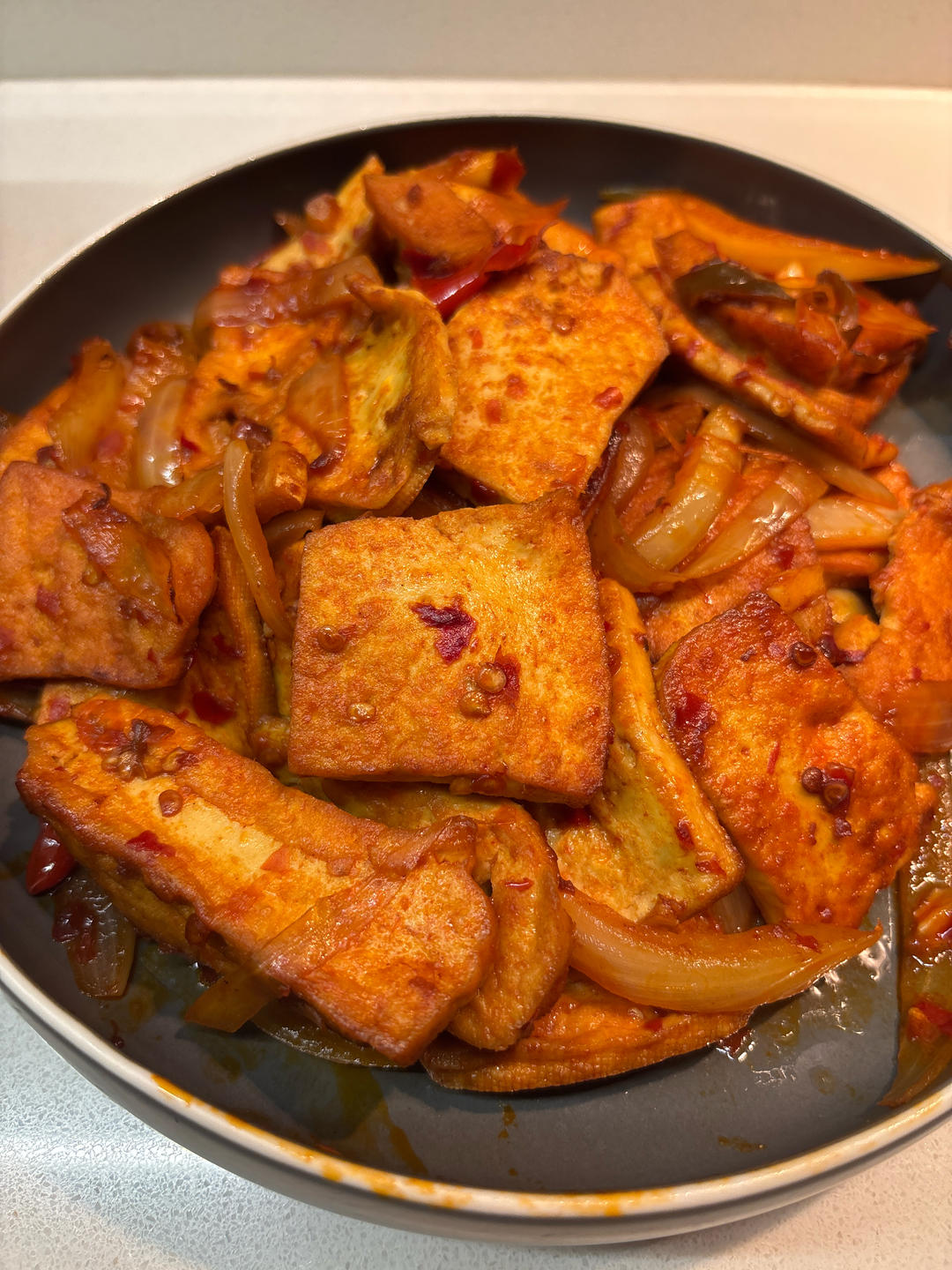 洋葱炒千叶豆腐
