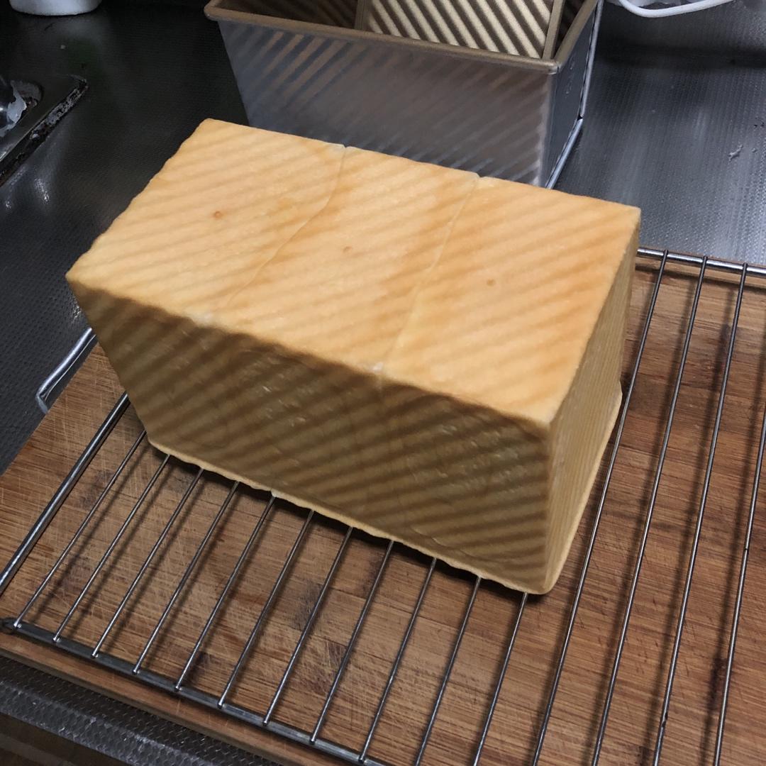纯奶手撕吐司