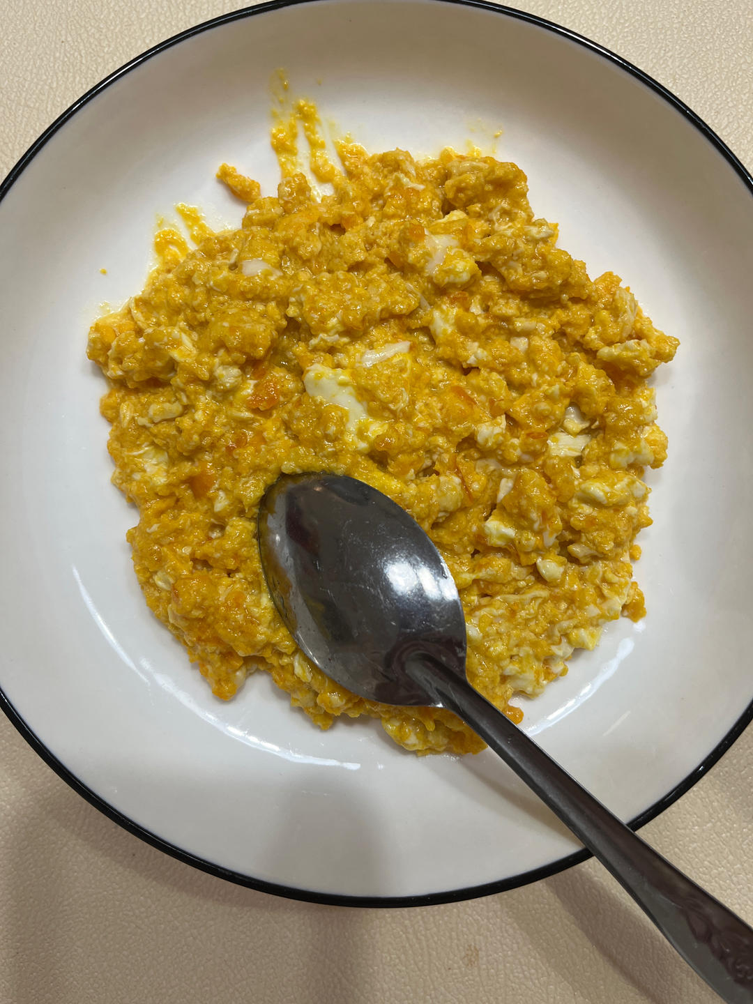 赛螃蟹/蟹黄蛋 (鸭蛋消耗好办法)