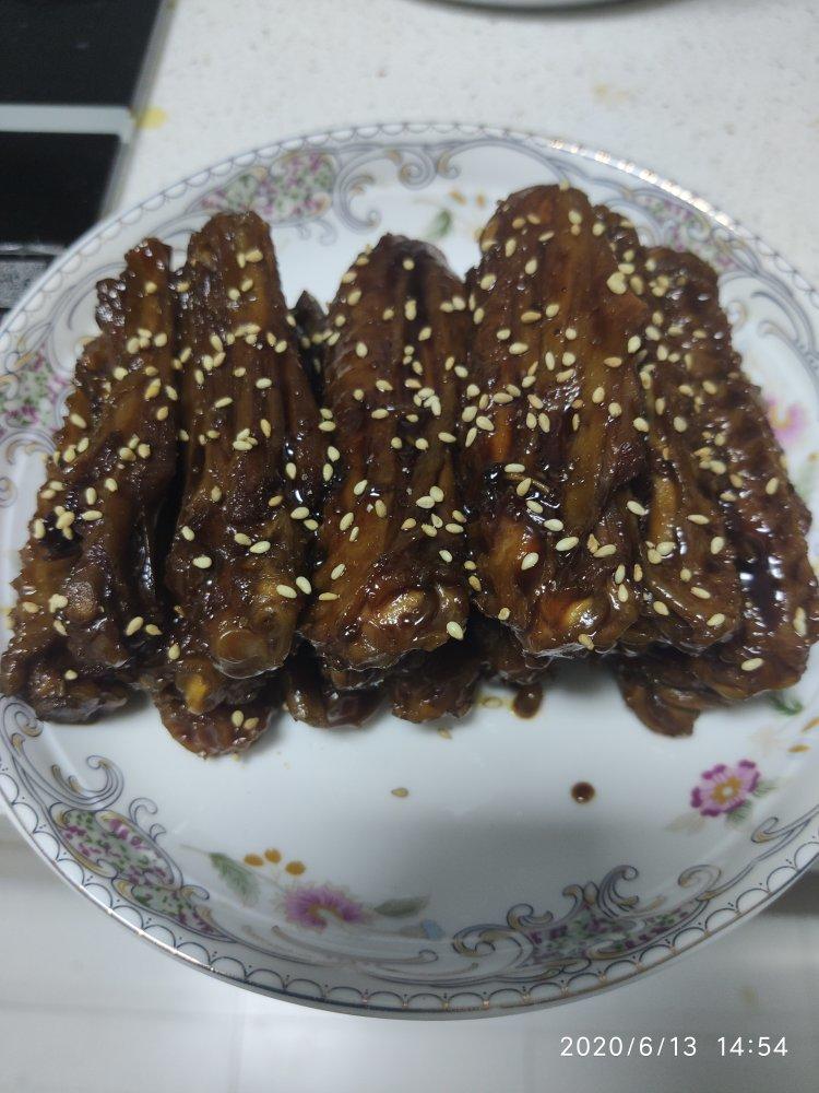 周黑鸭味～～～鸭翅 鸭爪