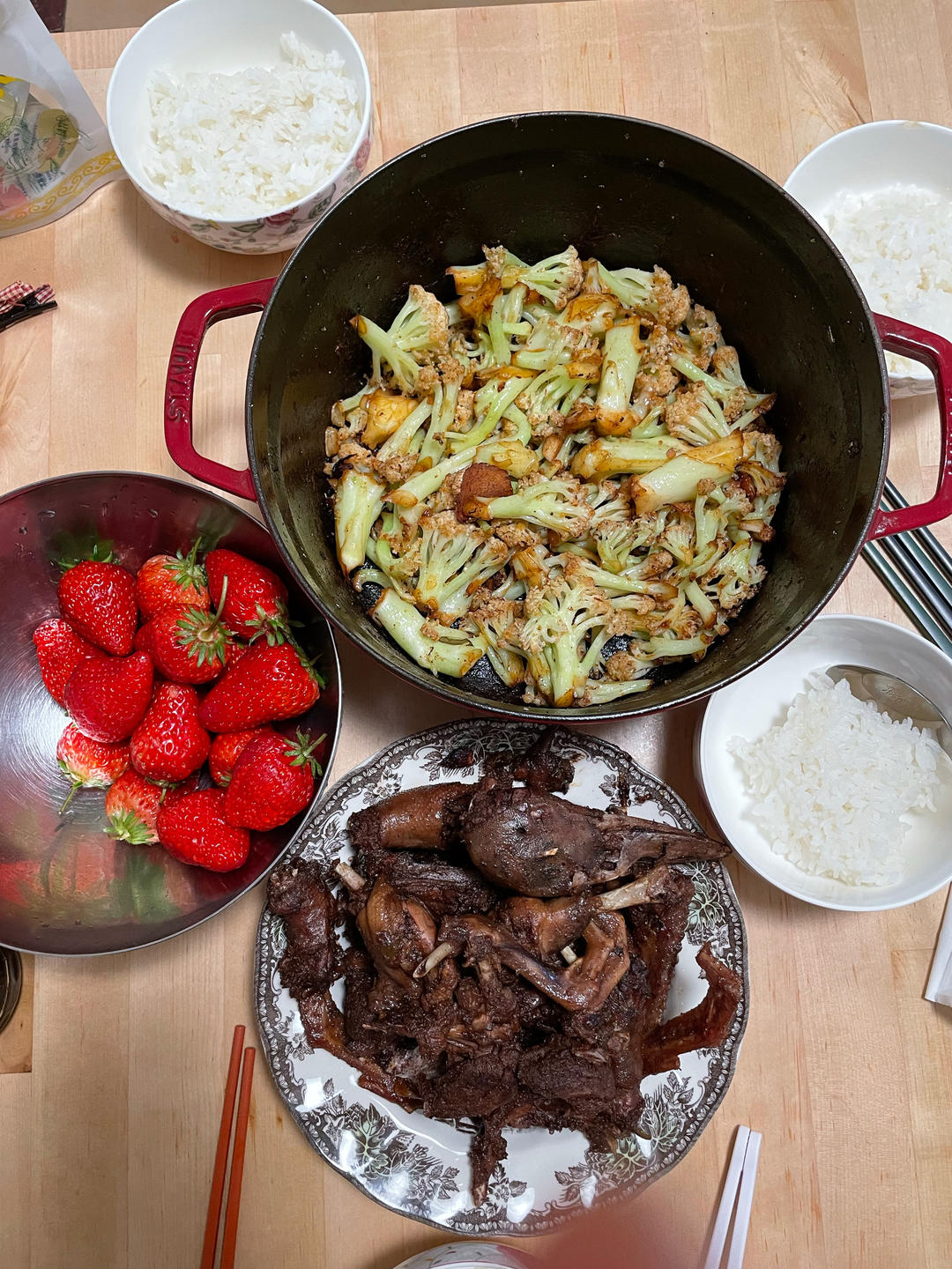 传统正宗的啤酒鸭配方和做法，鲜嫩香浓，只需炒千万不要焯水