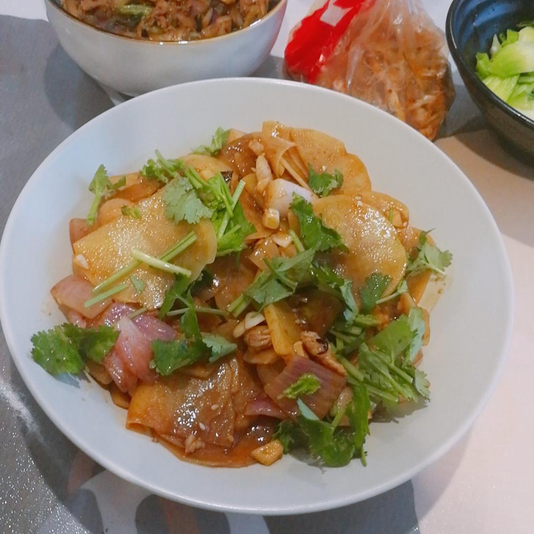 干锅五花肉土豆