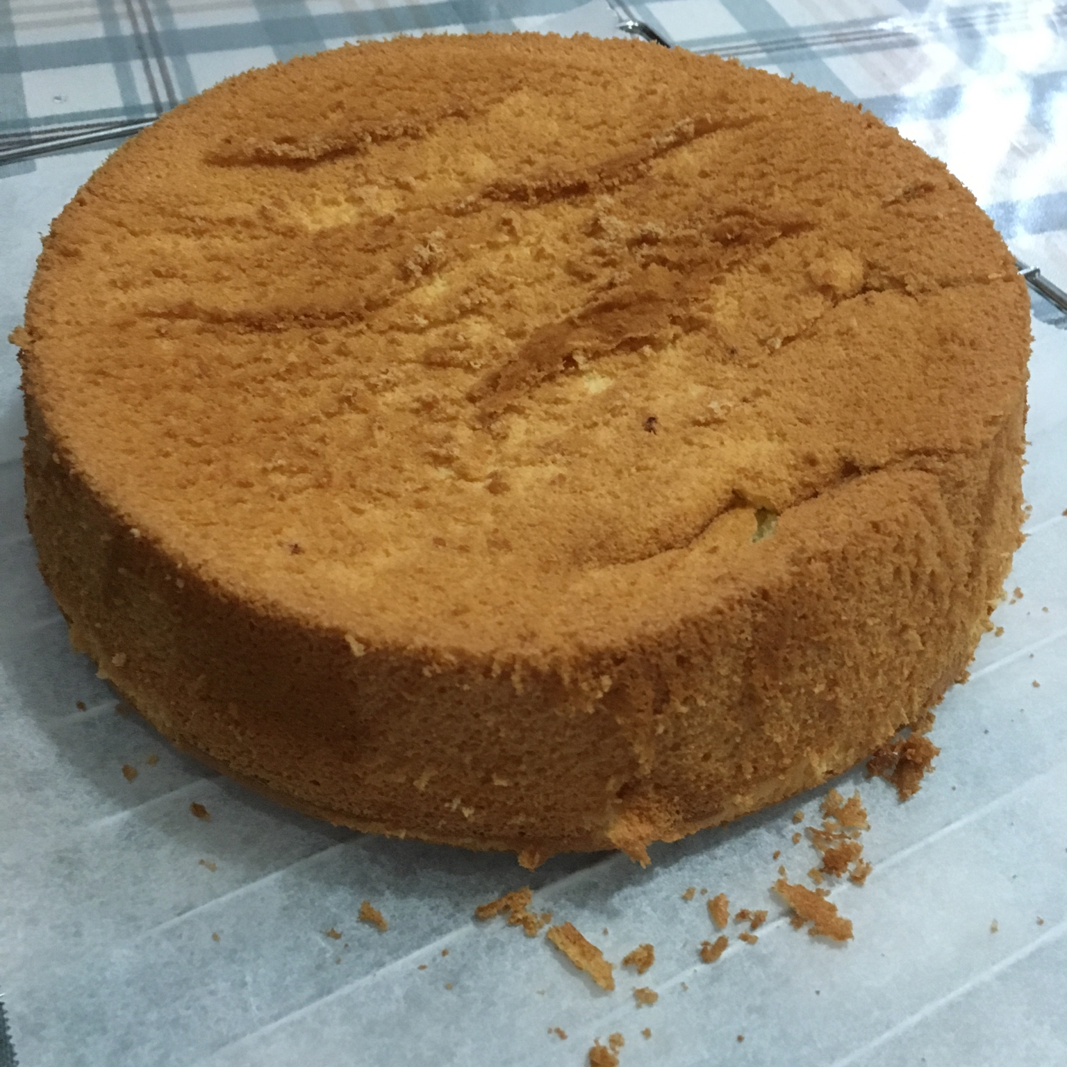 烤箱做蛋糕（戚风蛋糕的做法）