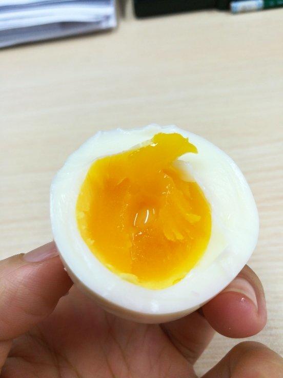 溏心蛋