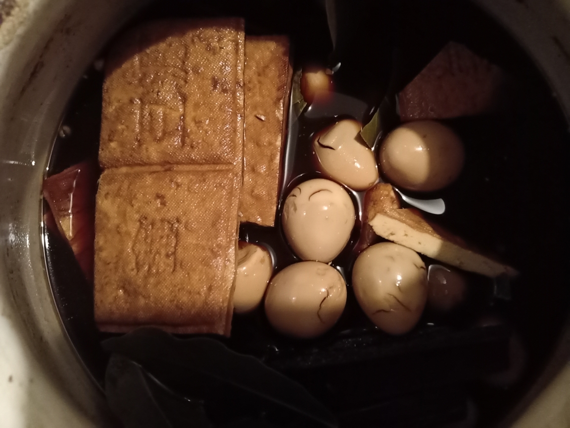 卤豆干、鹌鹑蛋的做法