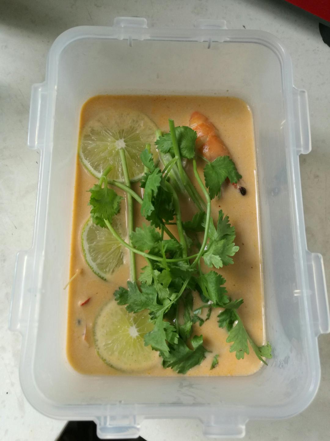 〖独家〗传统冬阴功（泰式酸辣虾汤）