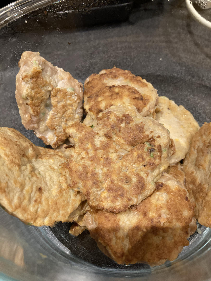 宝宝辅食9月+，补铁补锌好帮手「胡萝卜牛肉饼」