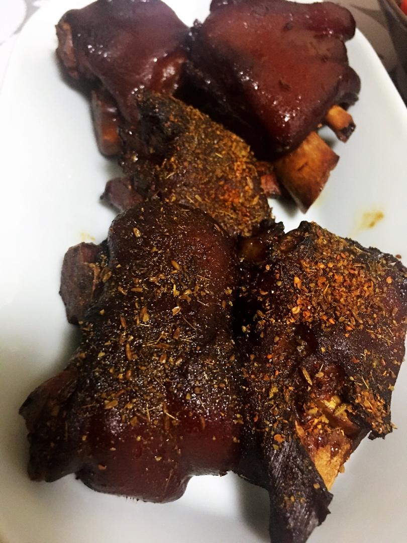香酥烤猪蹄
