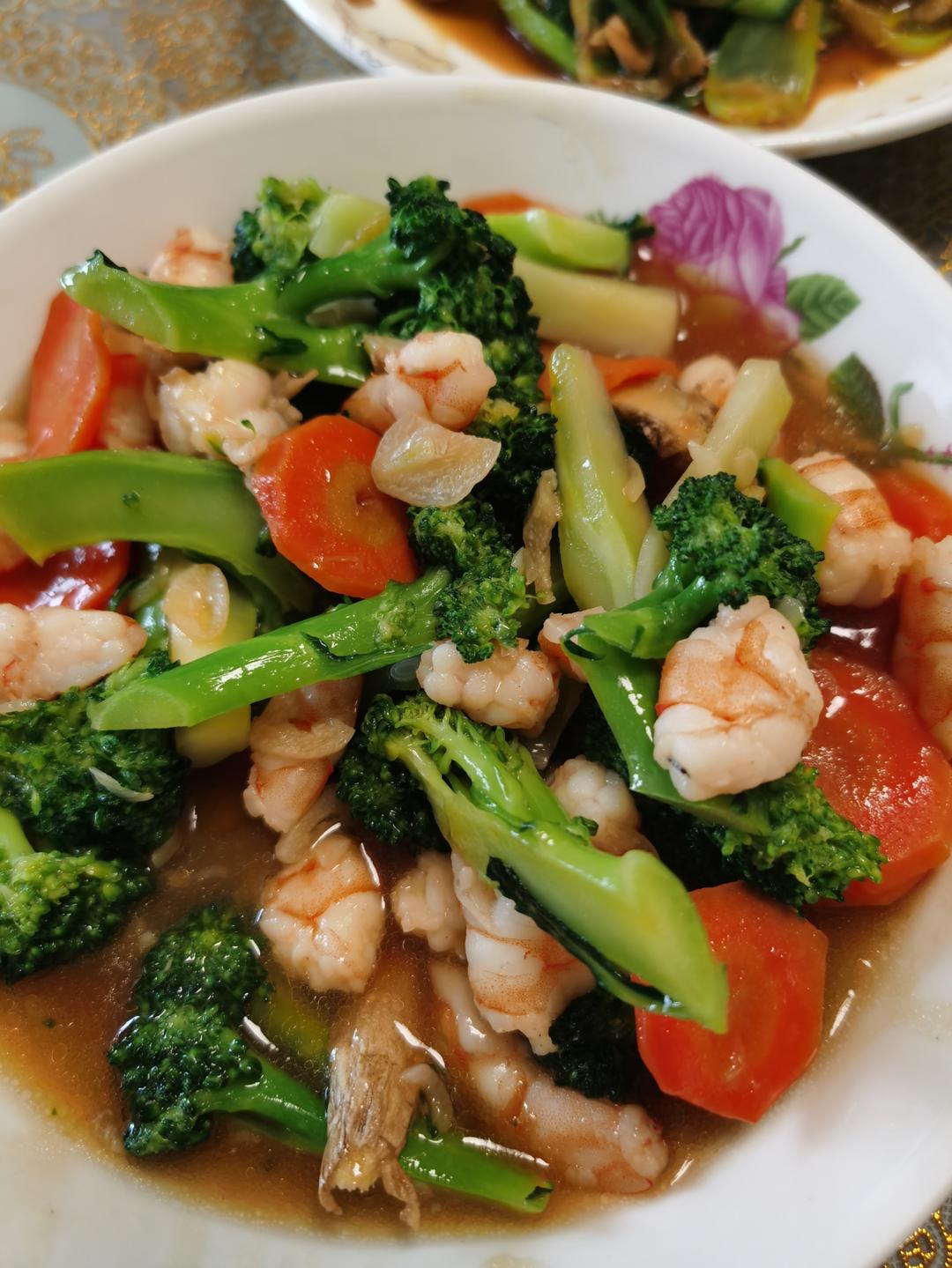 减肥去脂的西兰花炒虾仁