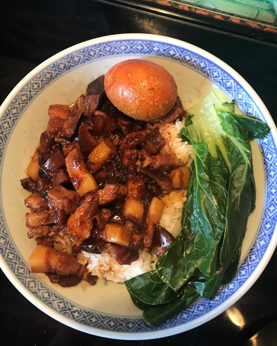 台式卤肉饭