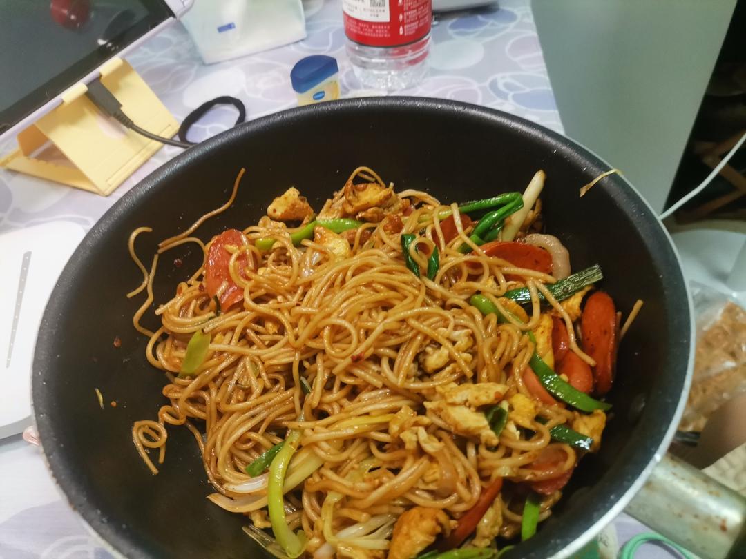 🍜最简单最好吃的家常炒面