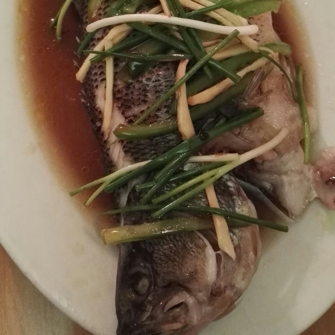 清蒸鲈鱼
