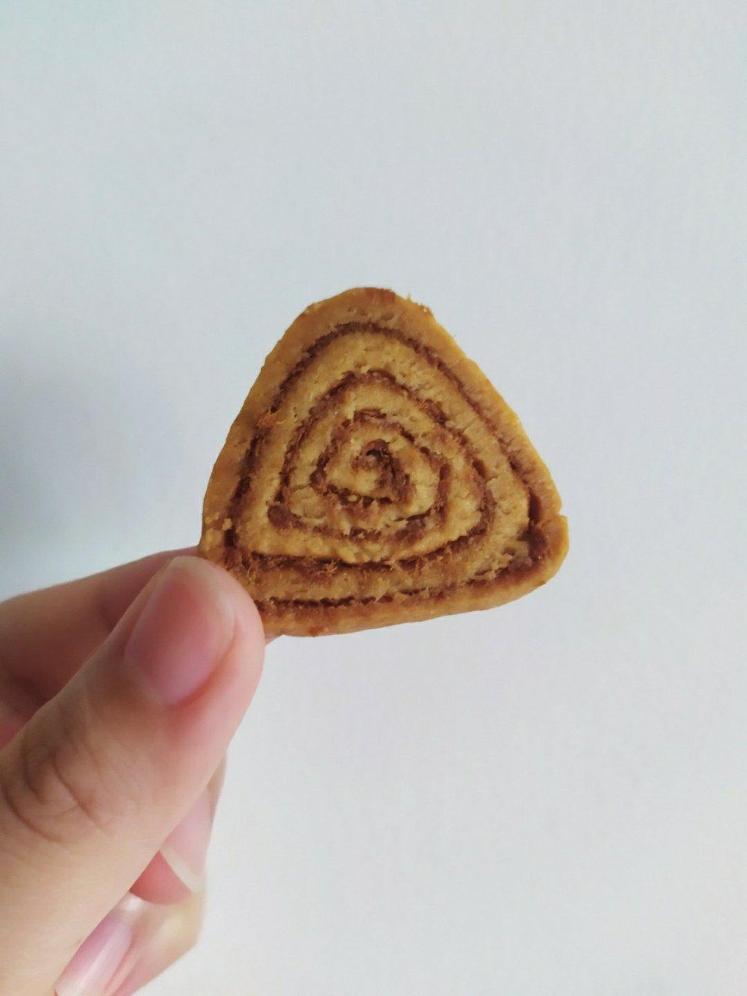《Tinrry+》咸蛋黄肉松饼干