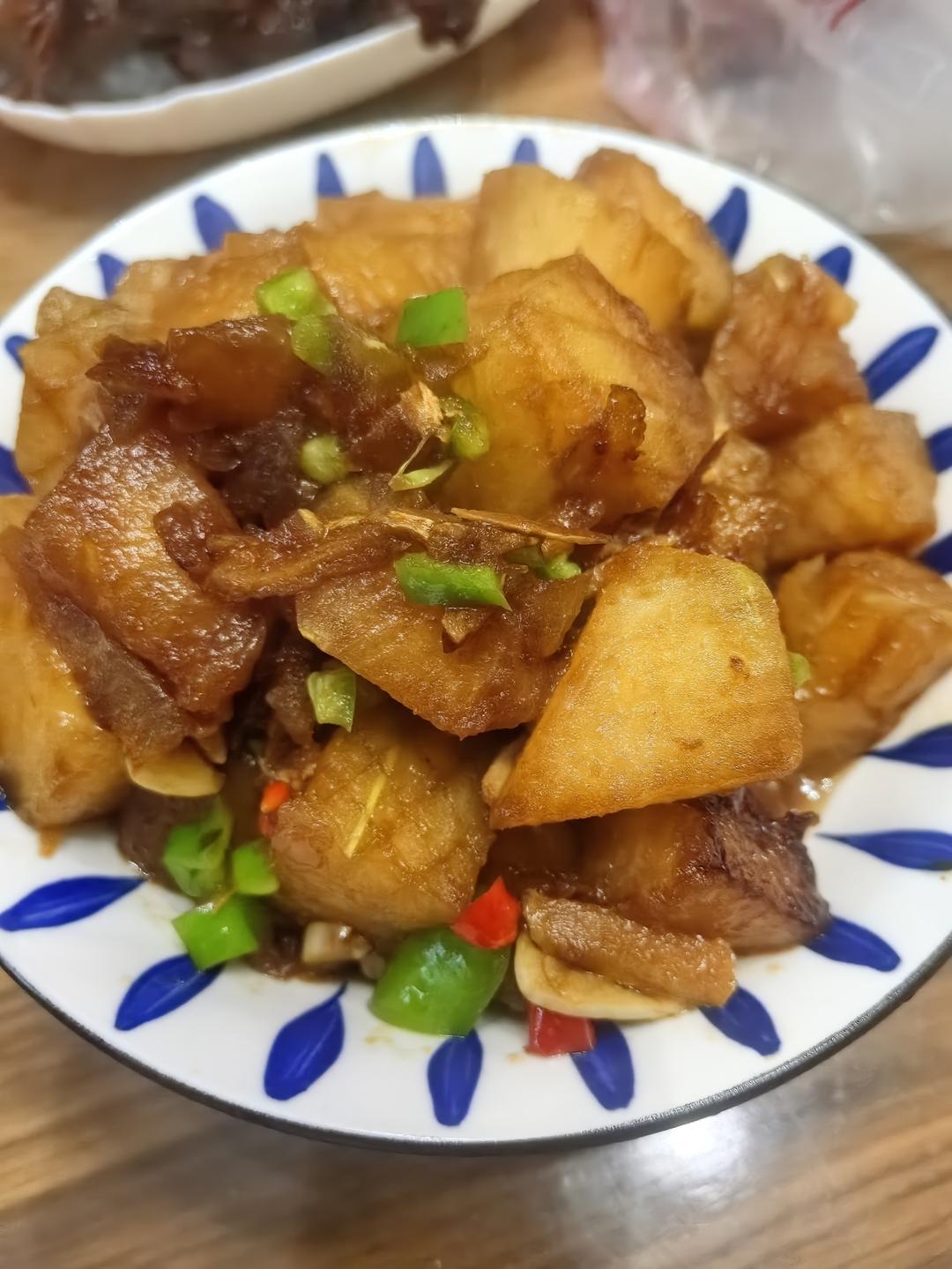 红烧冬瓜最完美做法，不加一滴水，瞬间秒杀红烧肉