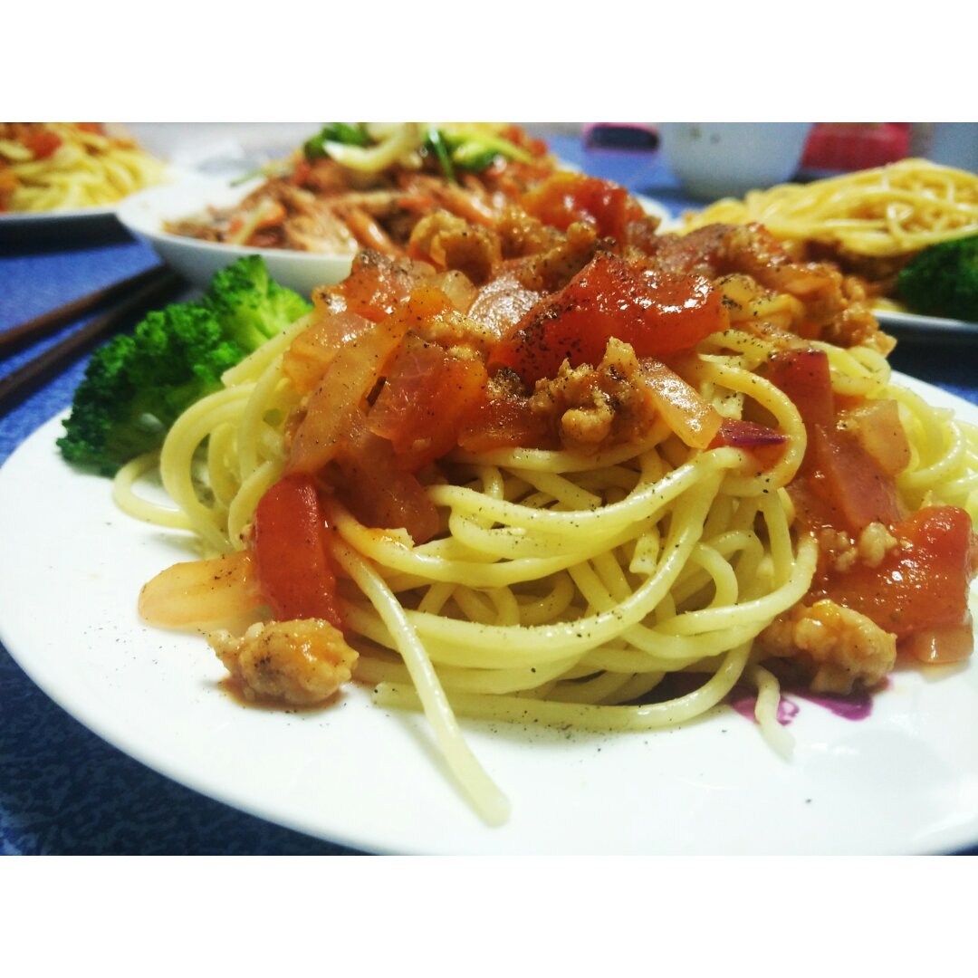 番茄肉酱意大利面