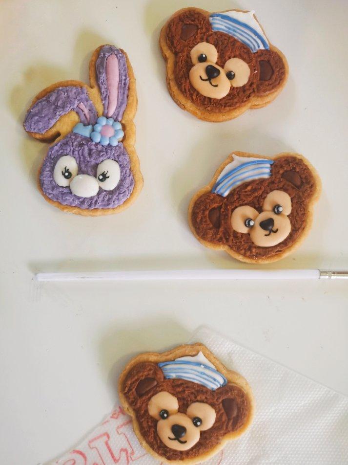 超人标志糖霜饼干