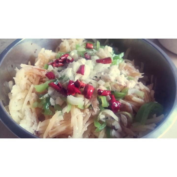 麻麻的无敌好吃洋芋擦擦