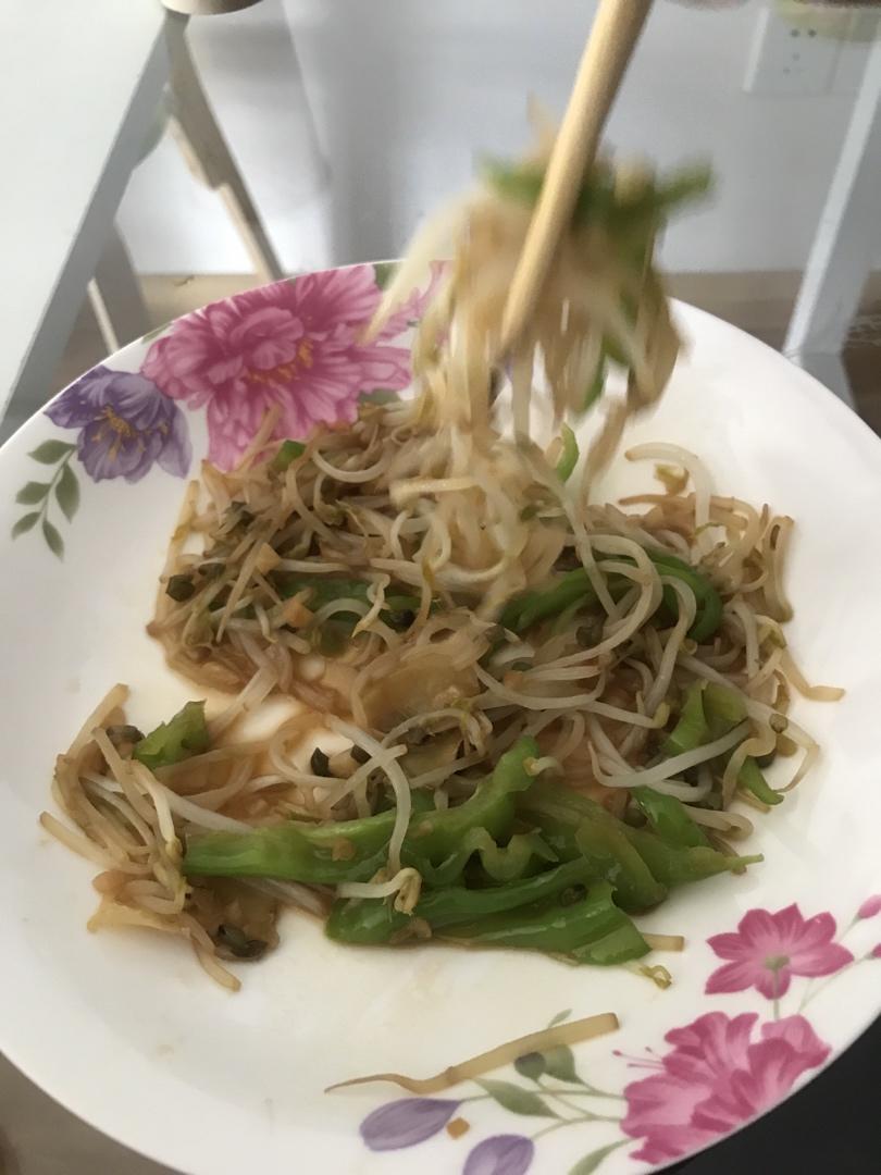 爆炒绿豆芽