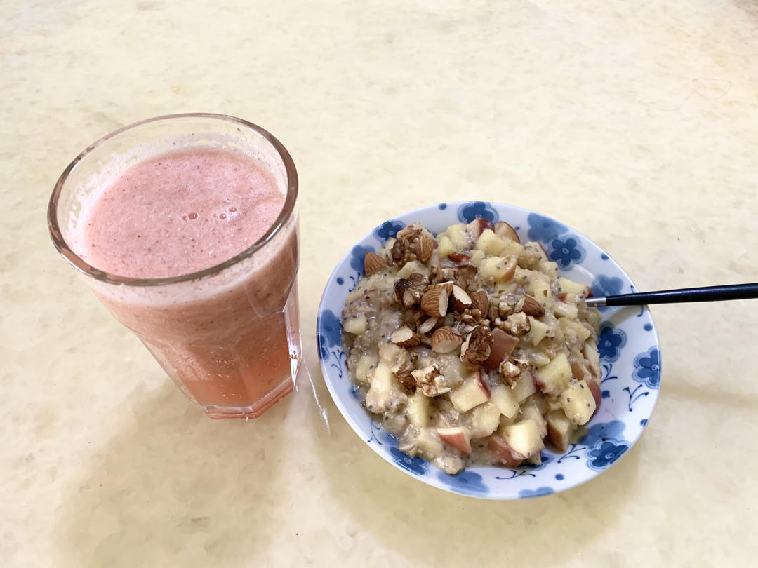 牛奶燕麦粥