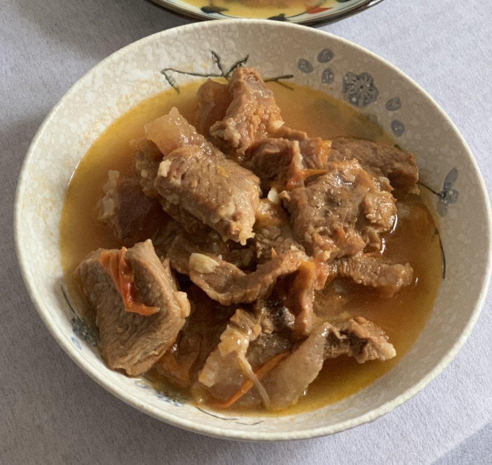 炖牛肉