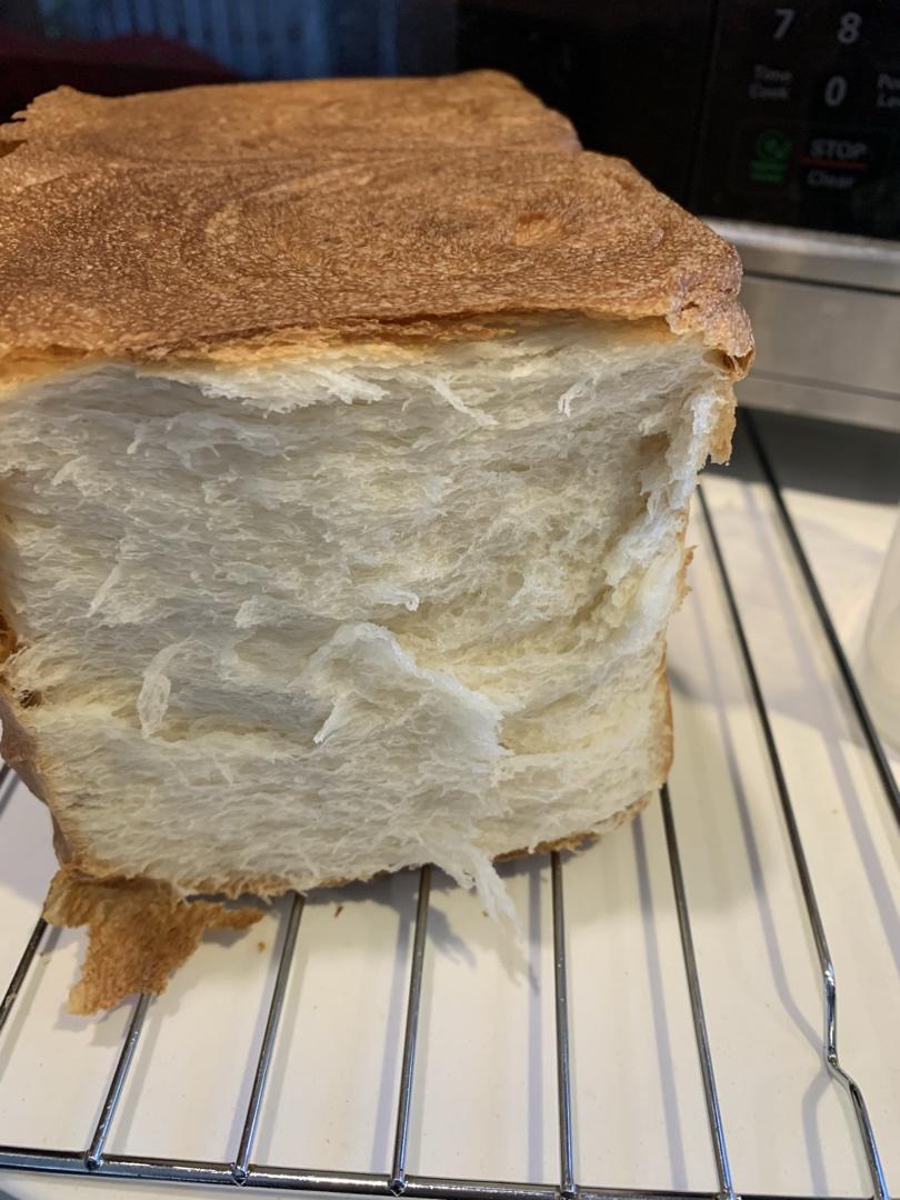 《Tinrry+》软绵绵的白吐司