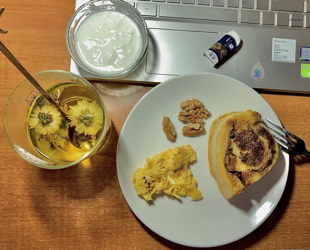香蕉肉桂吐司年轮脆卷【健康主食】