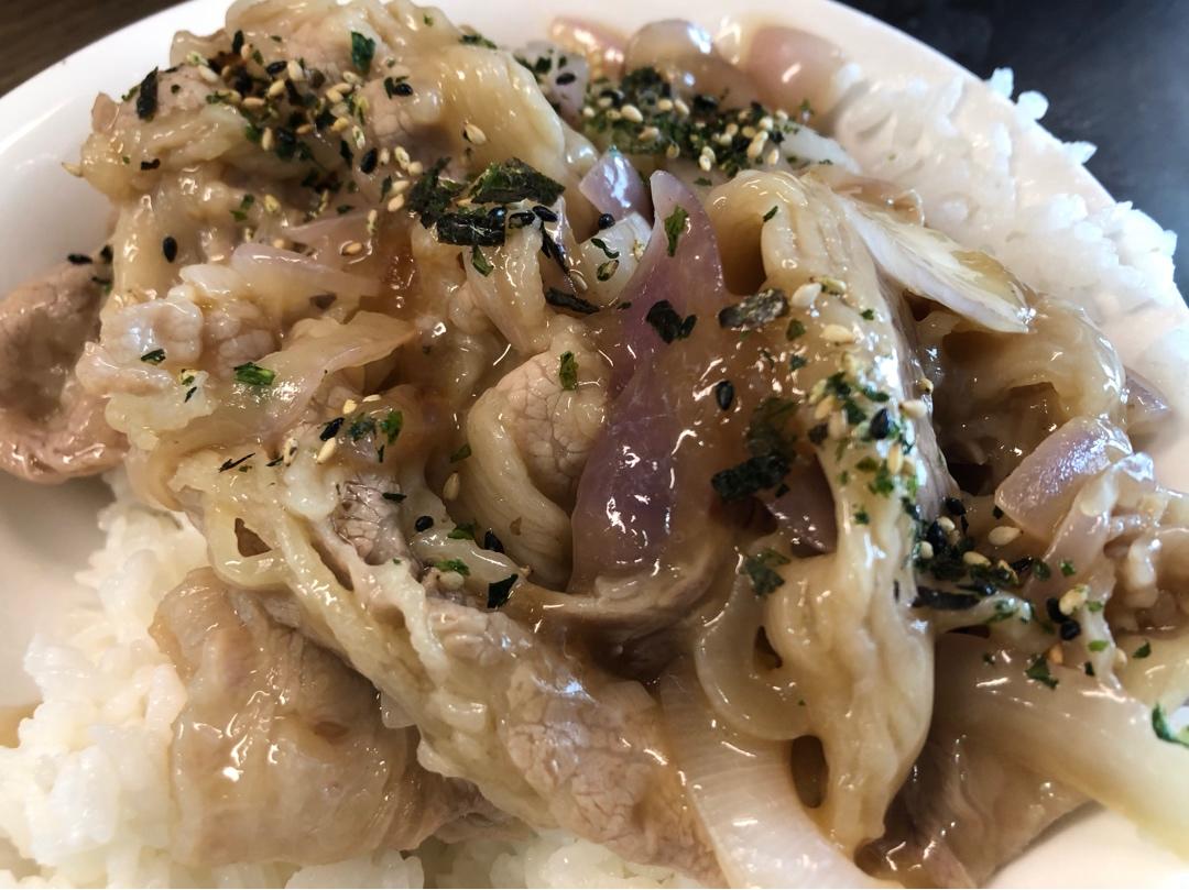 肥牛饭