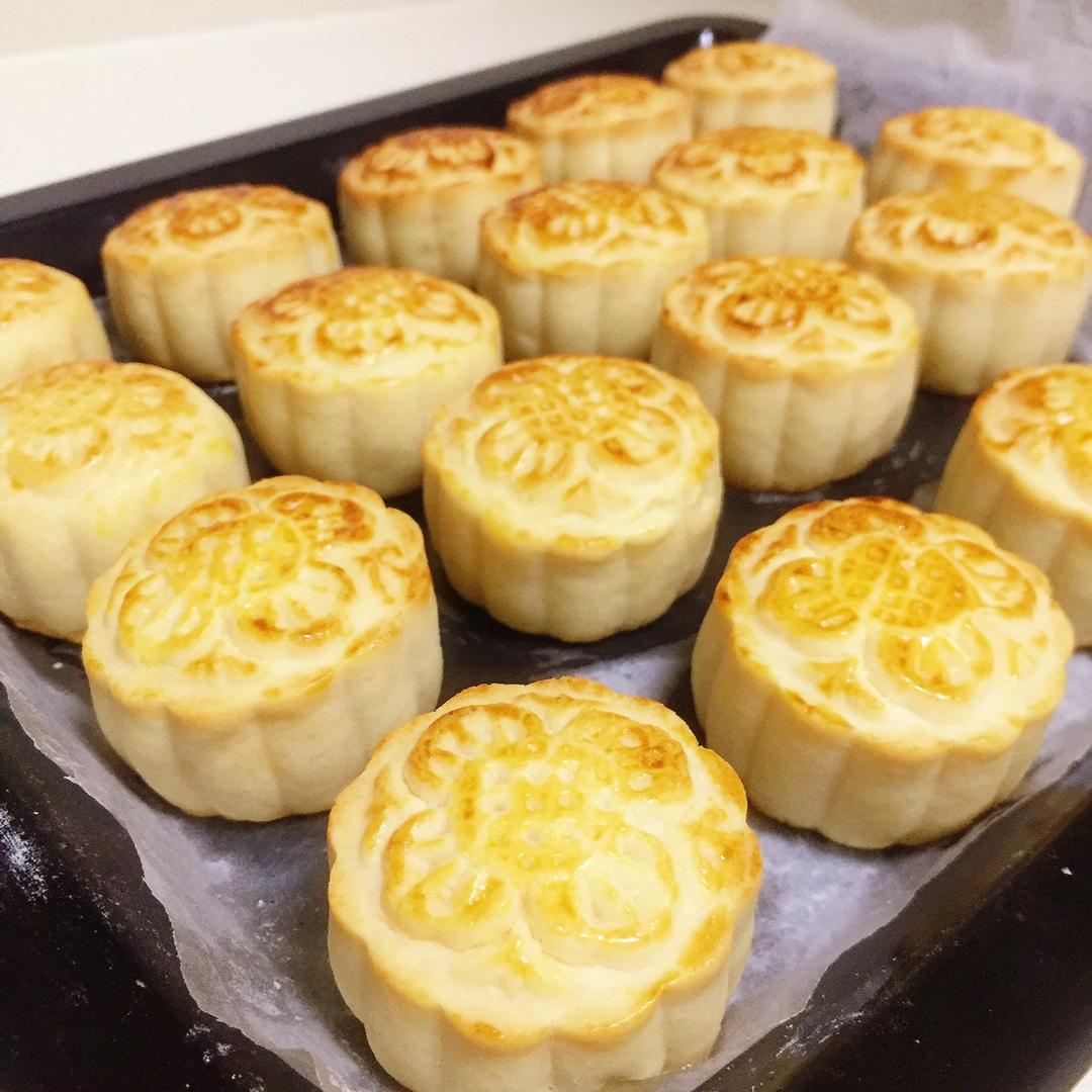 金沙奶黄月饼