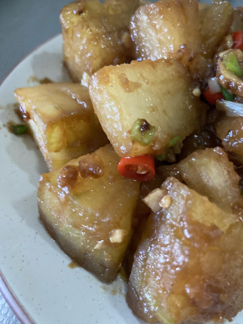 红烧冬瓜最完美做法，不加一滴水，瞬间秒杀红烧肉