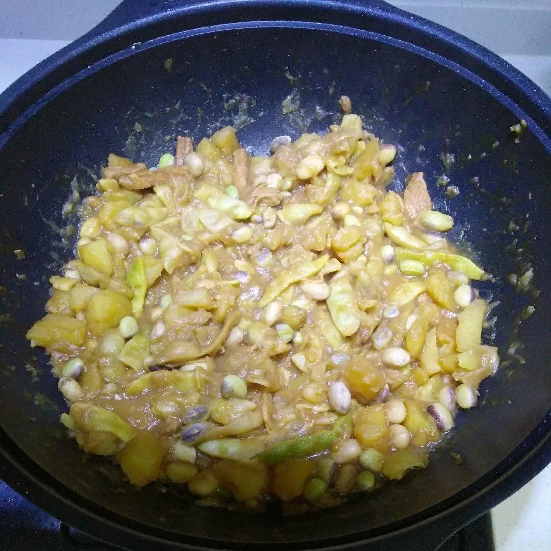 土豆炖豆角