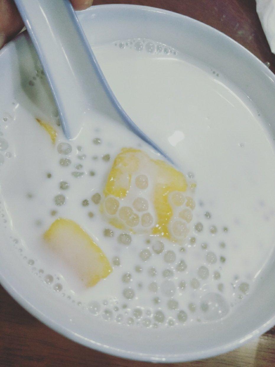 芒果椰汁西米露 | 夏日清凉解暑 无需烤箱