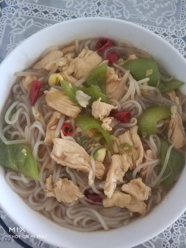 快手红油肉酱米粉