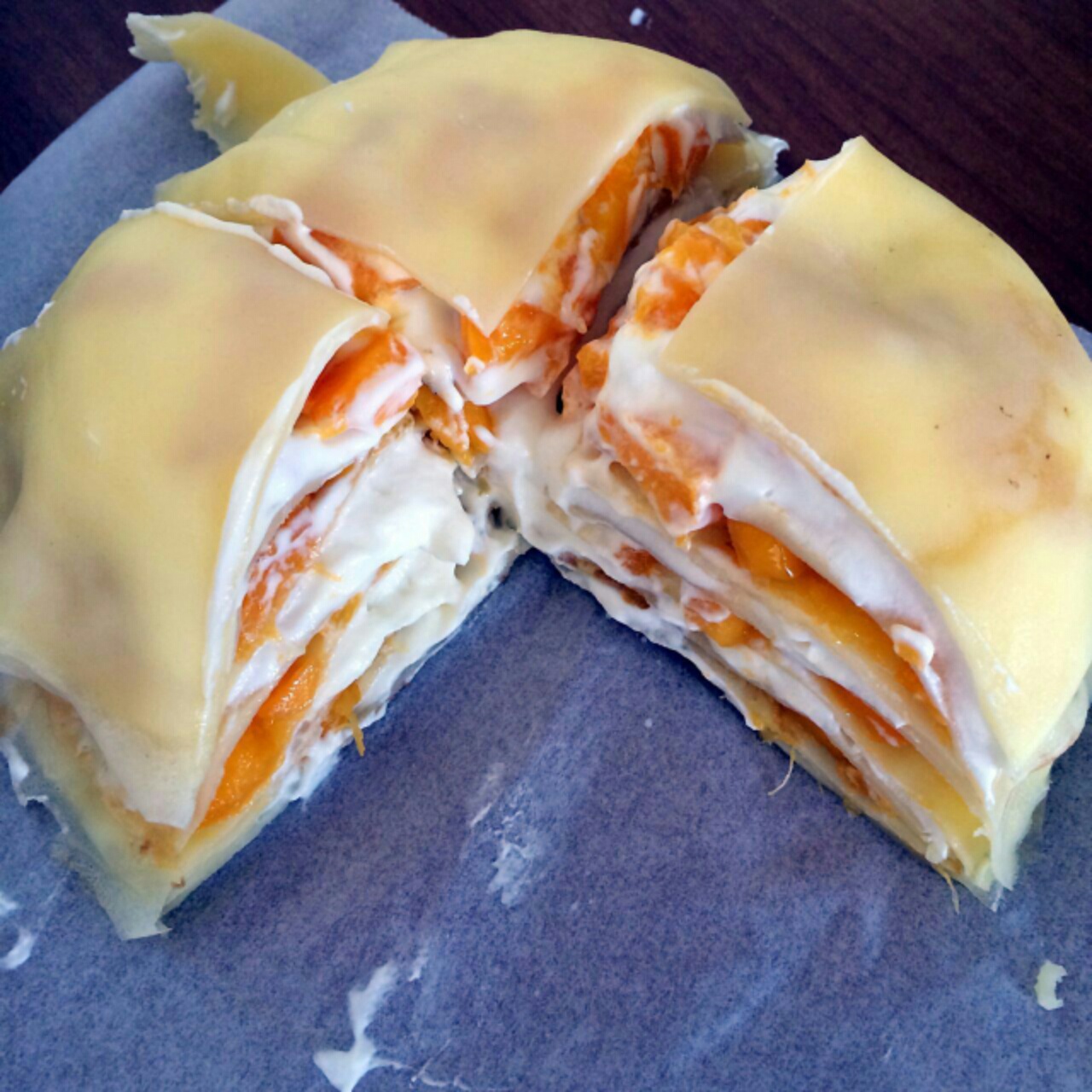 榴莲千层蛋糕（stratiform cake）