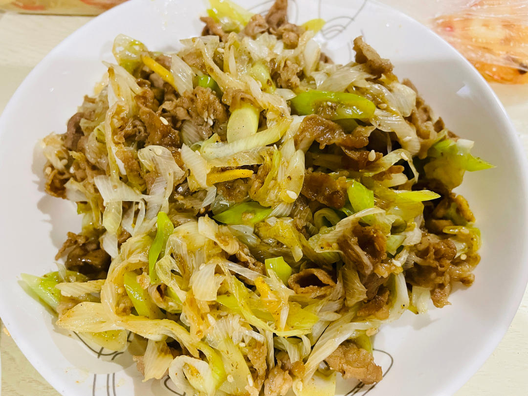 炒了20多年的葱爆羊肉