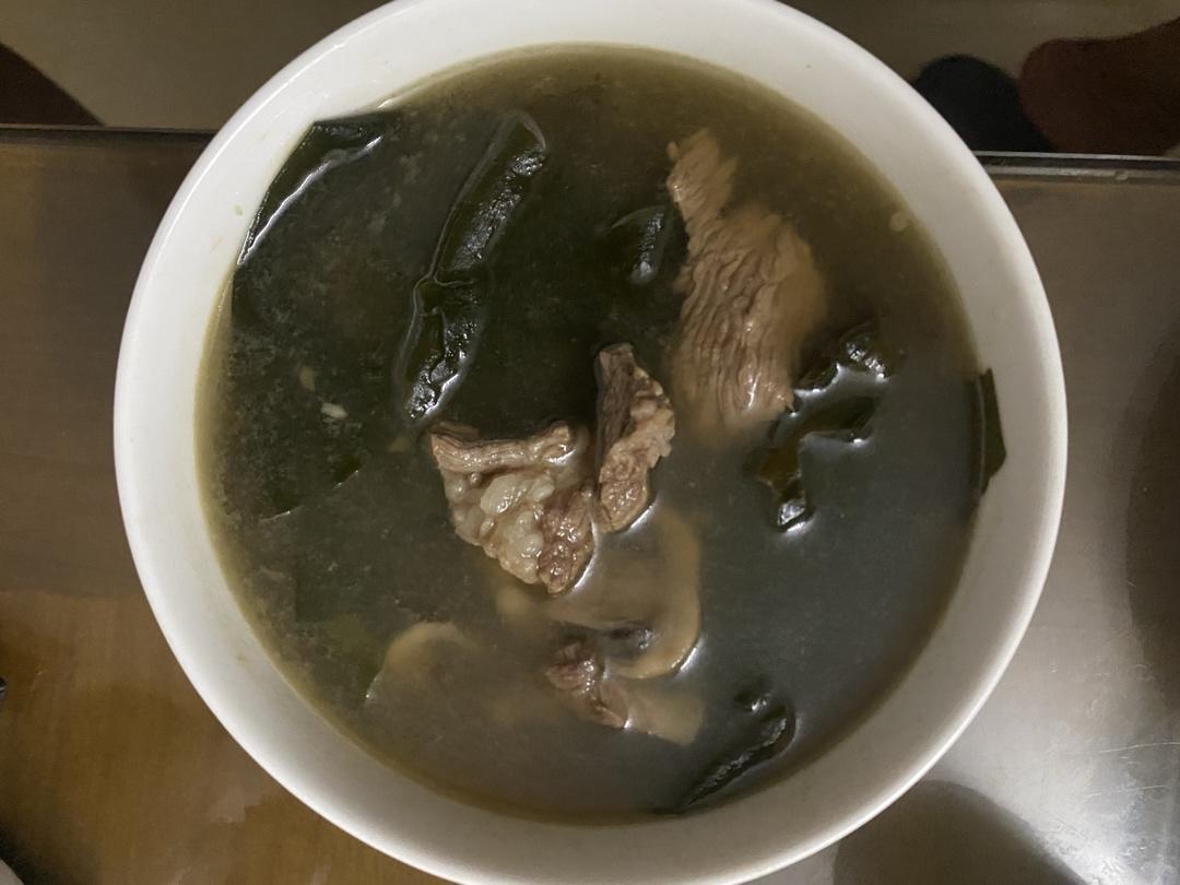 简单好喝的韩式海带汤