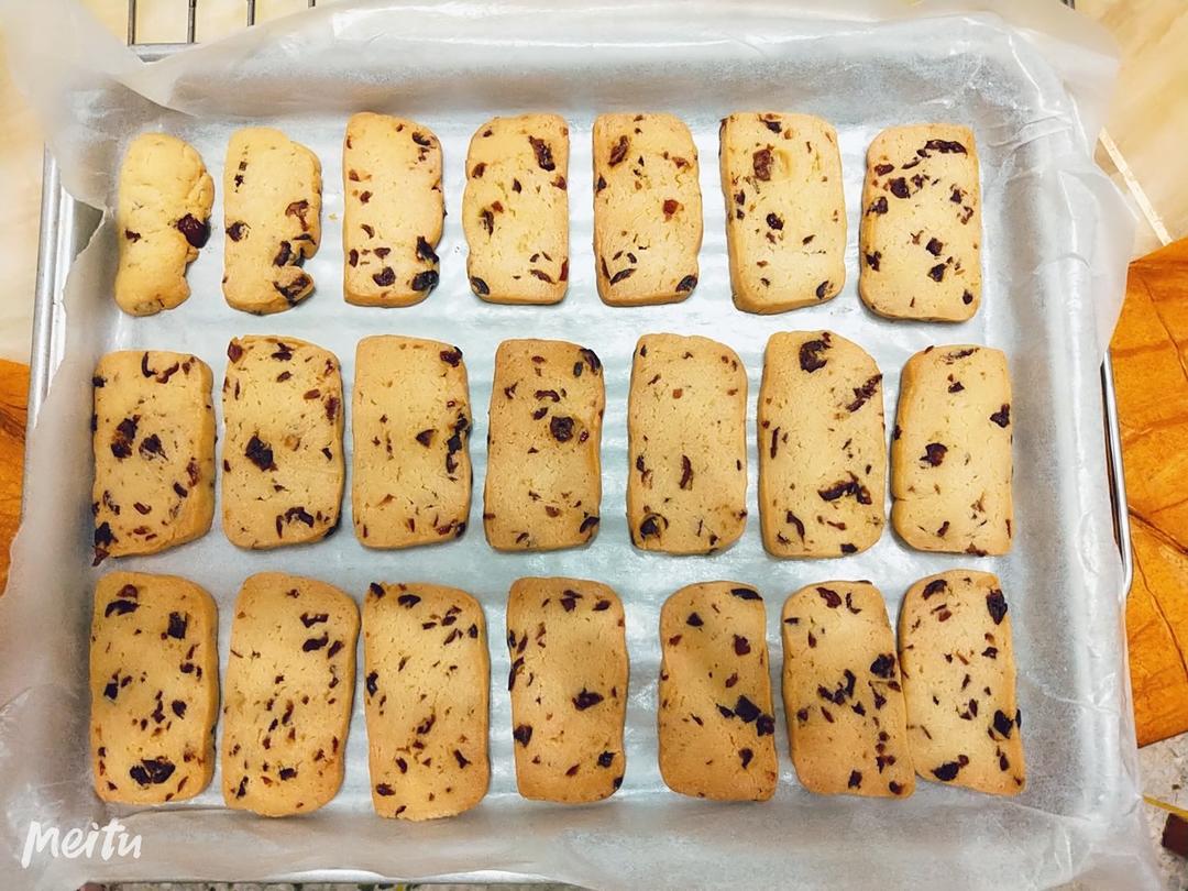 蔓越莓饼干的做法（烤箱做饼干）