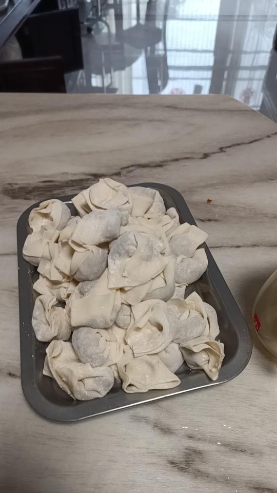 会爆汁的紫菜肉馅云吞/饺子