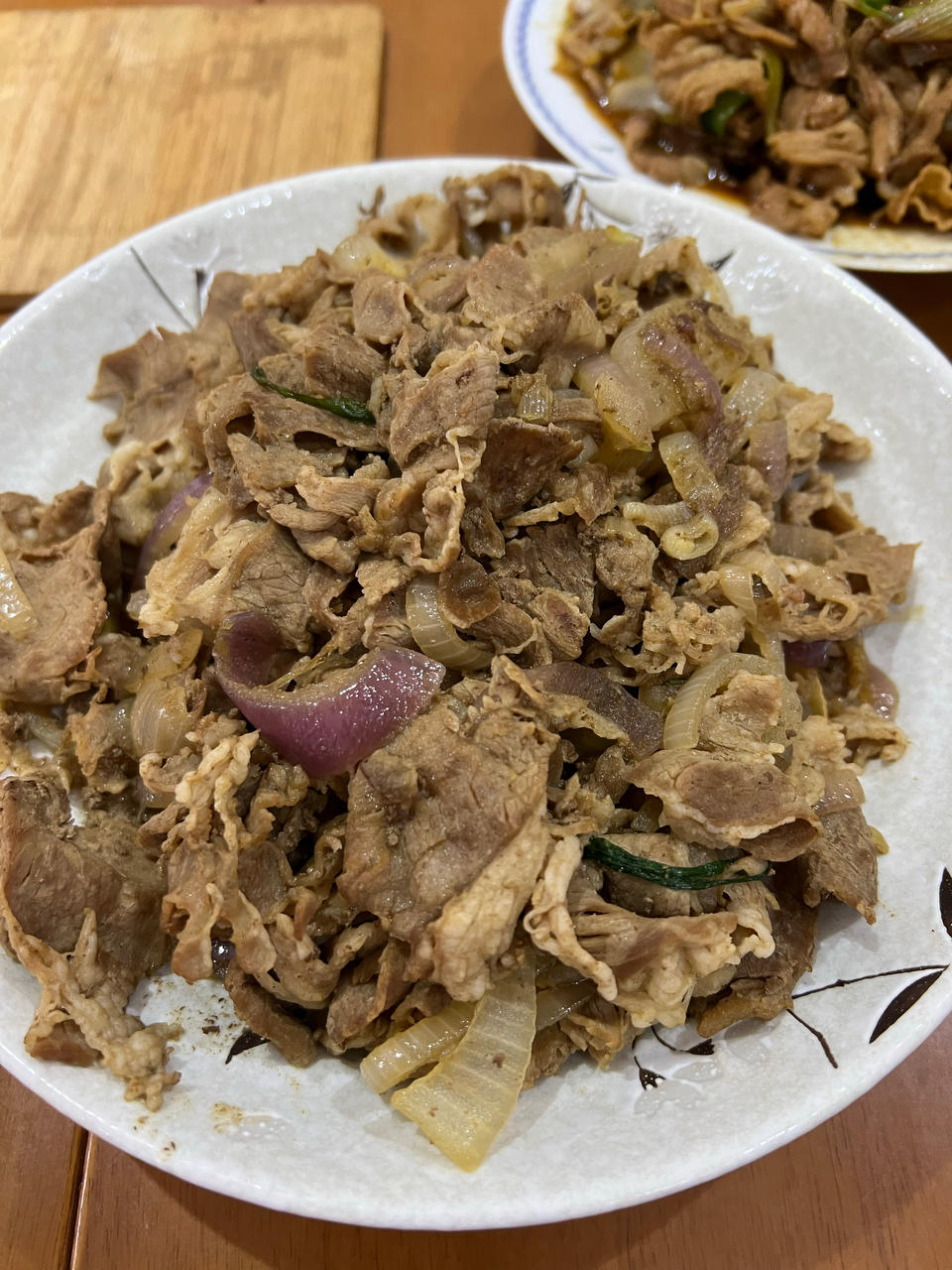 香喷喷的孜然羊肉卷