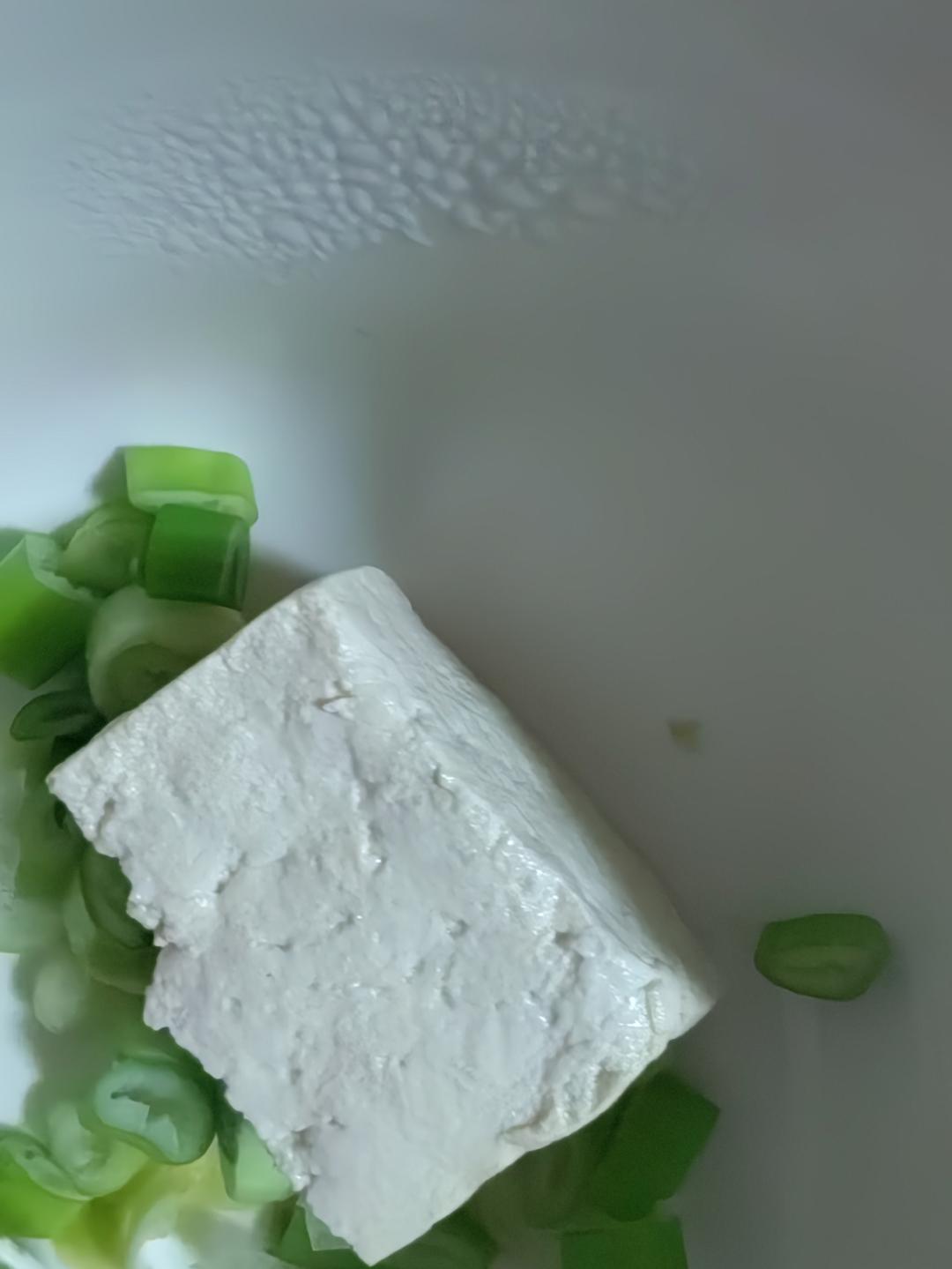 小葱拌豆腐🍀一清二白