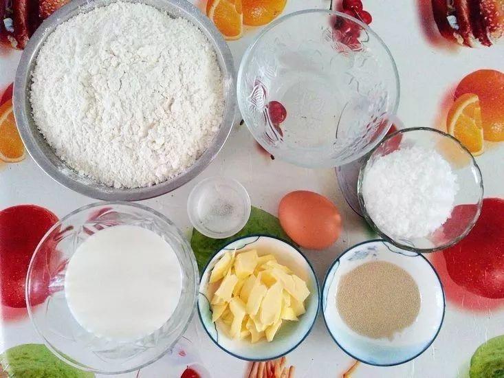 纯奶手撕吐司的做法 步骤1