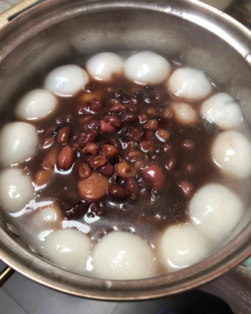 红米黑米血糯米（补血汤）