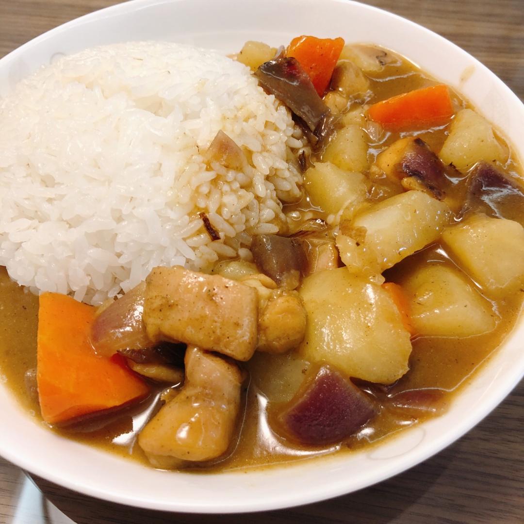 咖喱鸡肉饭