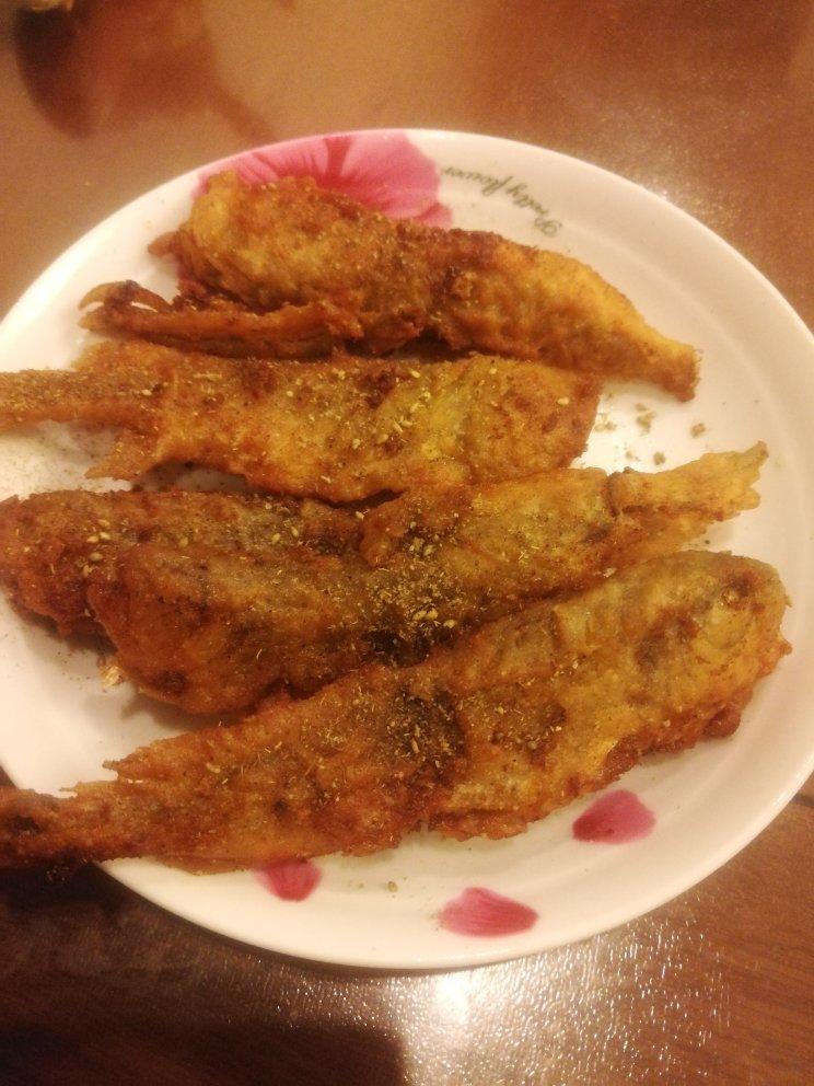 炸小黄花鱼