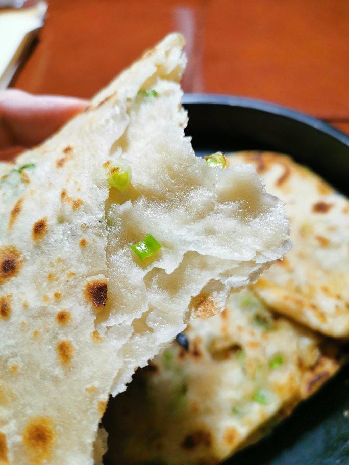 葱油饼（附详细步骤图）