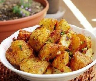 香辣锅巴土豆的做法