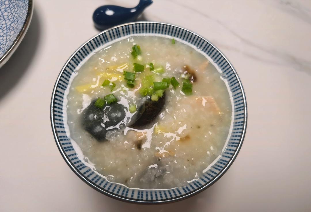十五分钟快手之香滑皮蛋瘦肉粥(附五分钟电饭煲电压力锅更快捷方法)