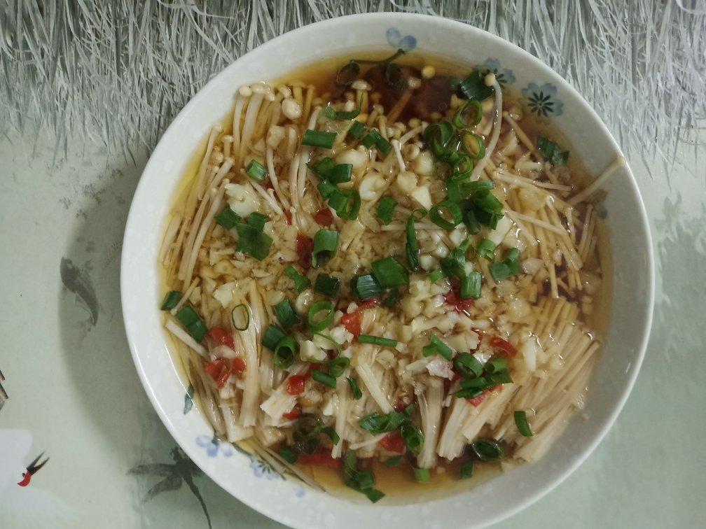 蒜蓉蒸金针菇