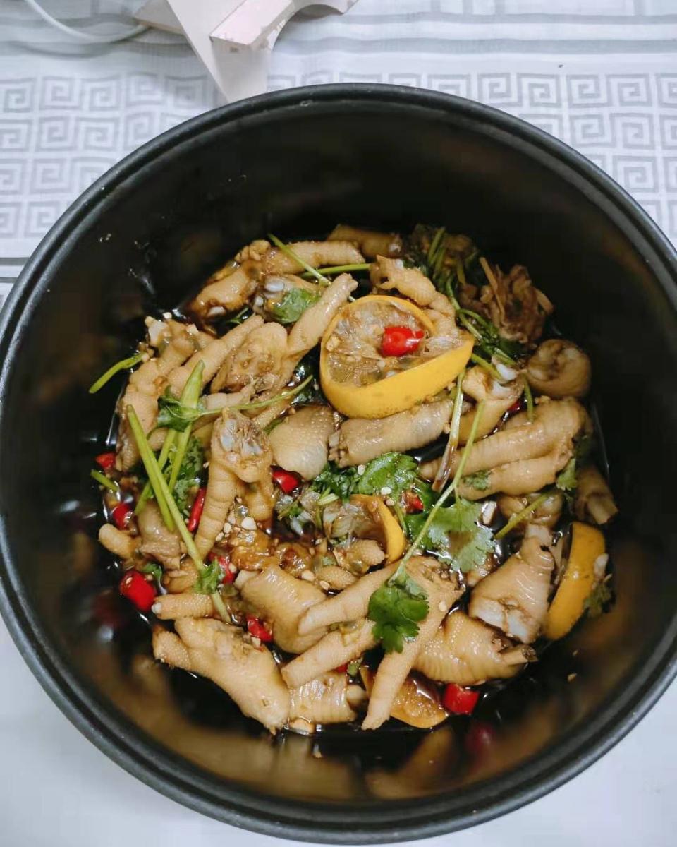 柠檬百香果鸡爪