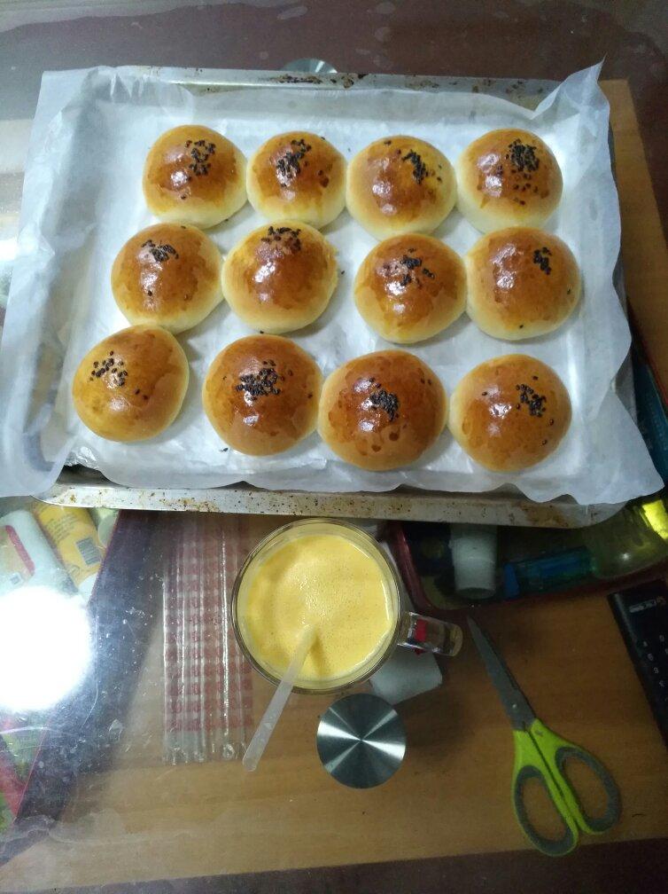 超软牛奶餐包，此配方超软不甜易出膜，放一礼拜不变硬