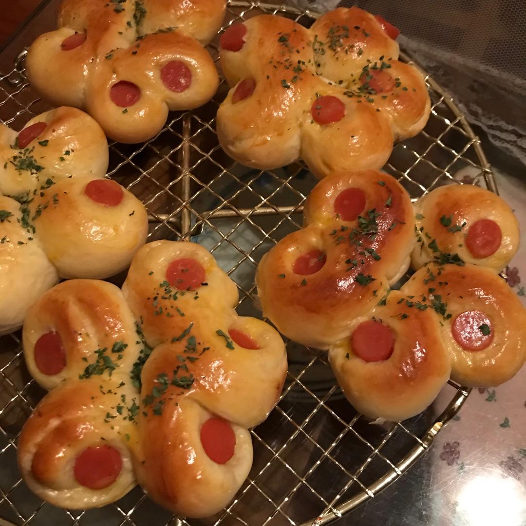 香肠花式面包